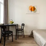 Air Apartment 319
